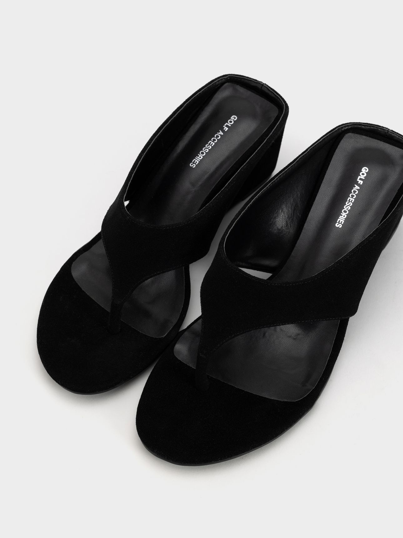 כפכפי אצבע פלטפורמה שחורות